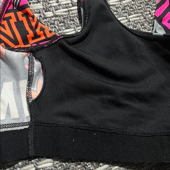 Victoria’s Secret | Unlined Sports Bra - Picture 6 of 10